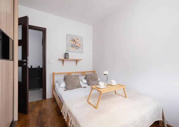 Stylowy Z Oddzielna Sypialnia Niedaleko Centrum Chorzowa By Renters