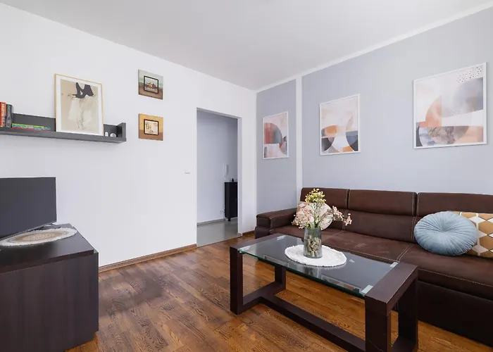 Apartmán Stylowy Z Oddzielna Sypialnia Niedaleko Centrum Chorzowa By Renters