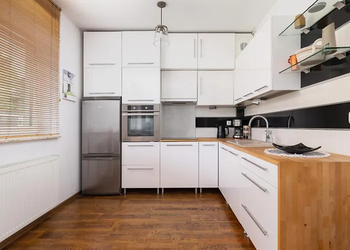 Stylowy Z Oddzielna Sypialnia Niedaleko Centrum Chorzowa By Renters Chorzów