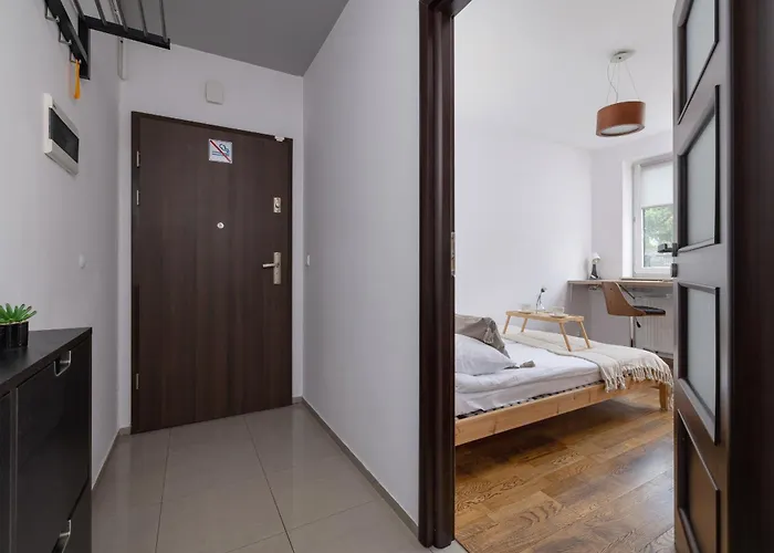 Stylowy Z Oddzielna Sypialnia Niedaleko Centrum Chorzowa By Renters דירה שורזוב